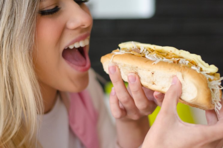 Ongezond is goedkoper en dat is 'zorgwekkend' Ongezond is goedkoper en dat is 'zorgwekkend'
