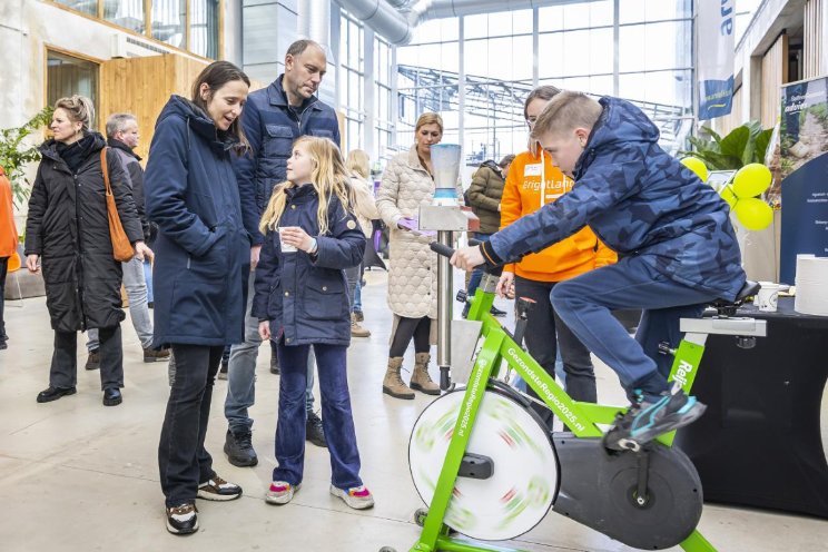 Open dag Brightlands trekt 4.500 bezoekers in Venlo Open dag Brightlands trekt 4.500 bezoekers in Venlo