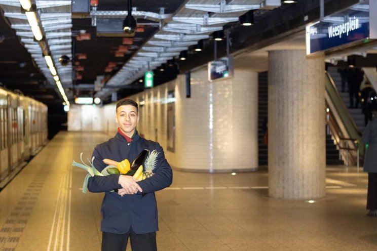 Healthy fastfoodpoints op metrostations Amsterdam Healthy fastfoodpoints op metrostations Amsterdam