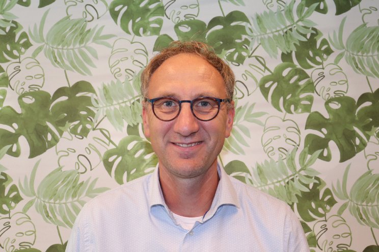 Innovator KeyGene wordt hoogleraar aan UvA Innovator KeyGene wordt hoogleraar aan UvA